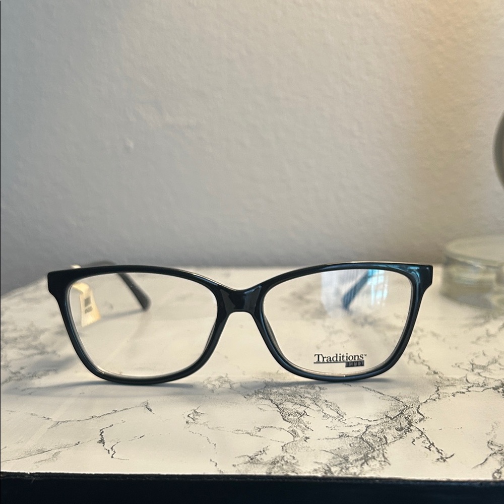 Traditions Rectangular Black Eyeglasses Unisex Size 54-15-140